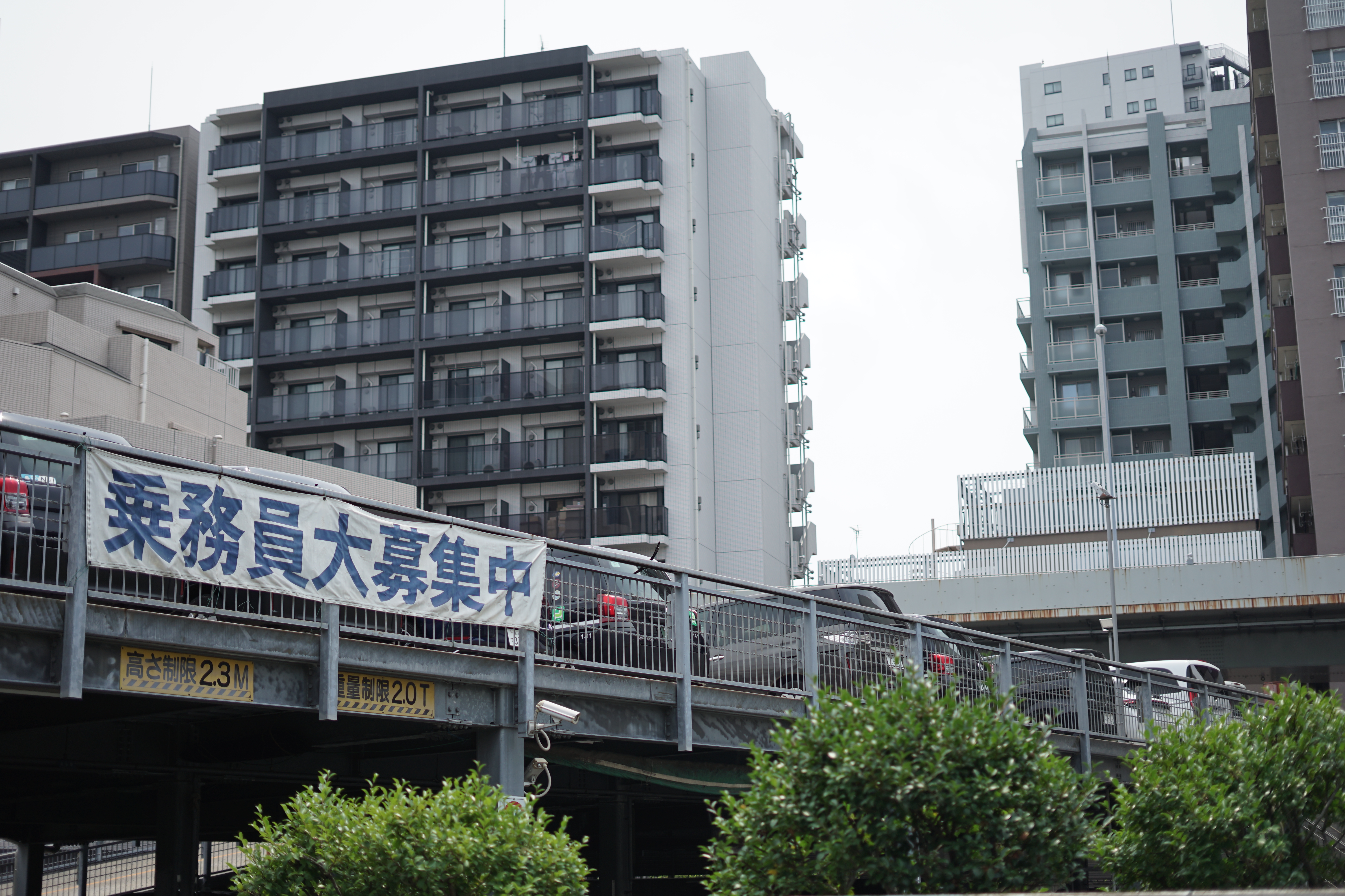 天龍交通の立体駐車場
