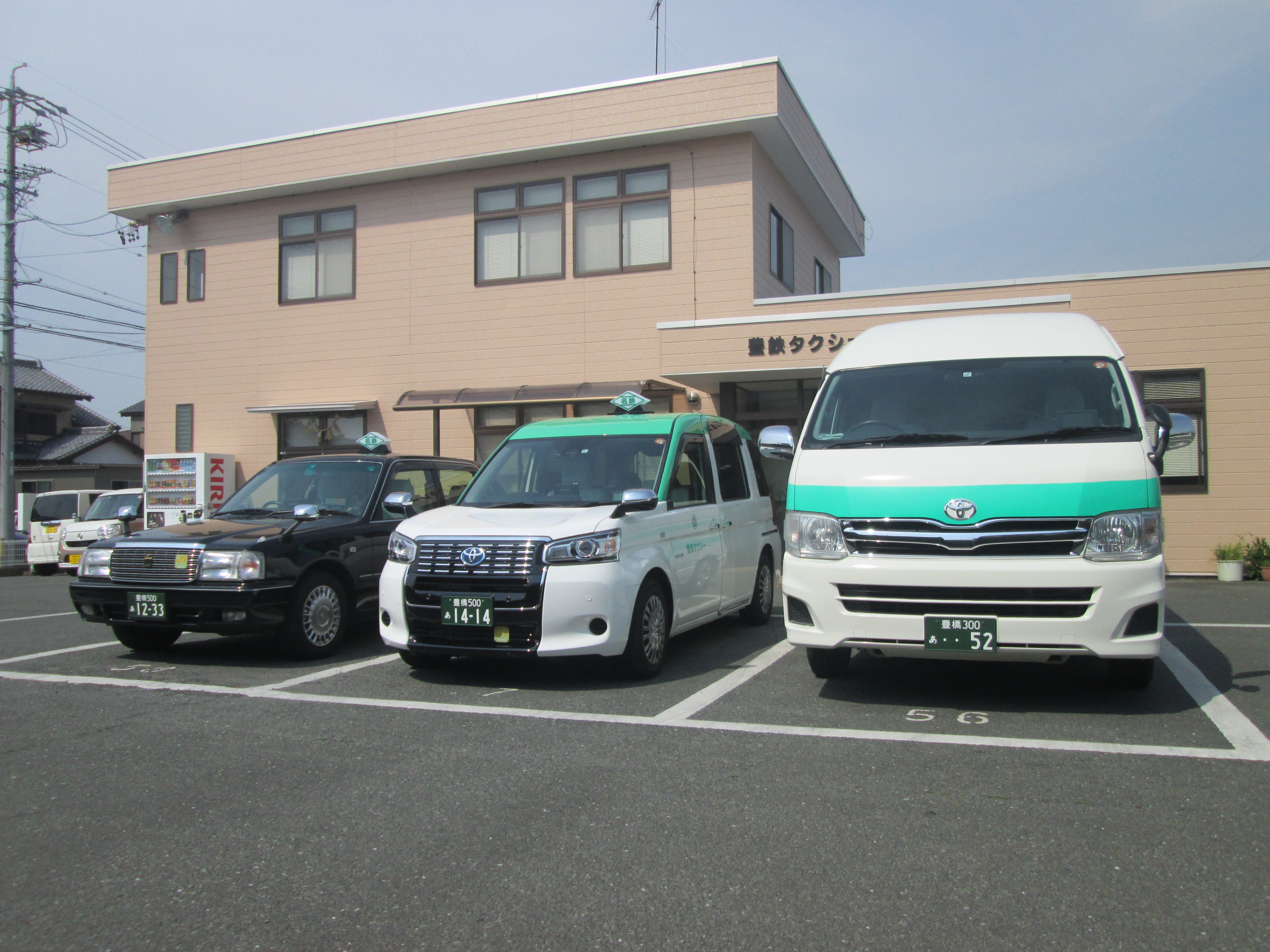 豊鉄タクシーの車両